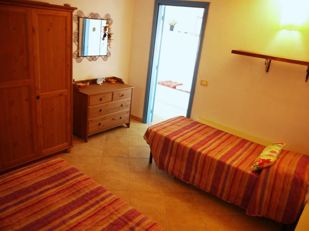 Eco Affittacamere Casa Maica Eco Guesthouse ستينتينو الغرفة الصورة